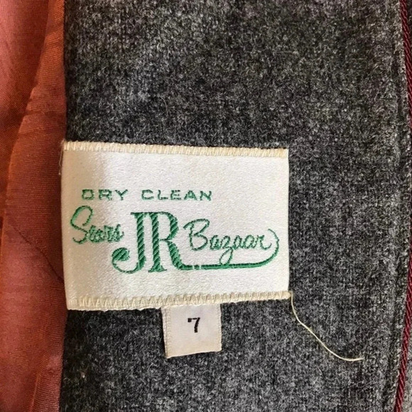 VTG JR Bazaar Wool 2 buttons 3 Pockets Gray Jacket Blazer Women Size 7 Pockets - Picture 4 of 8